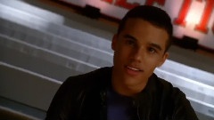 Glee Cast - Womanizer