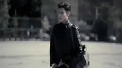 BigBang,T.O.P(Bigbang) - Glamorous Man 2