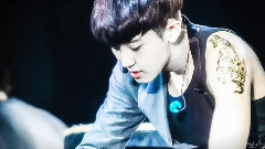 朴灿烈(EXO) - Wake Me Up