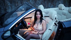 欧美群星 - Doar In Ochi Cand Te Privesc Super