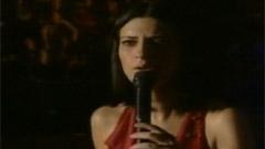 Laura Pausini - Strani Amori  Milano