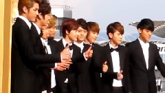 EXO,EXO-K,EXO-M - 红地毯 27届金唱片大赏 饭拍版