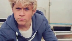 One Direction - Photoshoot Behind The Scenes