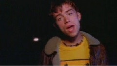 Blur - Title Bang