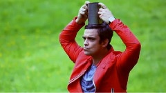 Robbie Williams - Shoot The Video Star