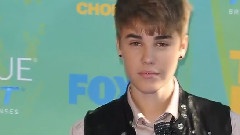 Justin Bieber,Mariah Carey - Doing Christmas Song Together