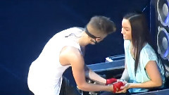 Justin Bieber - One Less Lonely Girl