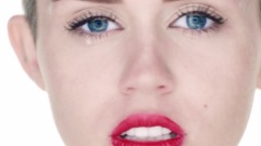 Miley Cyrus - Wrecking Ball (Director's Cut)
