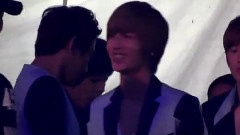 U-KISS - 旋转