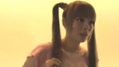 きゃりーぱみゅぱみゅ - PamyuPamyu Revolution in Laforet-Harajuku 12/05/23