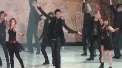 魏晨 - 破晓 & KungFu Fighting
