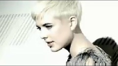 Agyness Deyn - The Beat Burberry