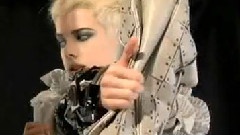 Agyness Deyn - Burberry SS08 Advert