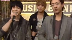 CNBLUE,少女时代 - 待机室
