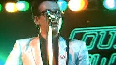 Elvis Costello - Watching The Detectives