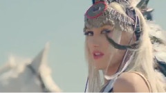 No Doubt - Looking Hot