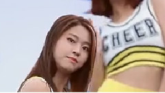 AOA - 短裙
