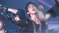 郑允浩,东方神起 - Rising Sun