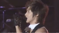 东方神起 - 允浩问好 & 旅行记一小节 & HUG 组曲