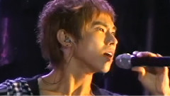 东方神起 - Love In The Ice