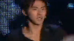 东方神起 - Hey