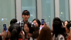 吴亦凡 - 吴亦凡北京接机