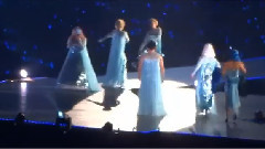 Super Junior - Elsa Cosplay