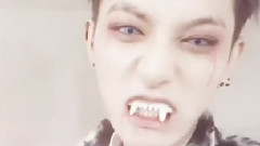 EXO-M,EXO-K,EXO - TAO 万圣节自拍