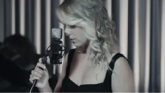 Lenna Kuurmaa - Live And Let Go