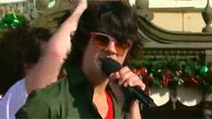 Jonas Brothers - Christmas Day