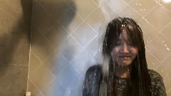 Younha - 冰桶挑战