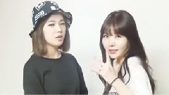 Orange Caramel - Lizzy & Raina
