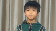 TFBOYS,TF家族 - 挥着翅膀的男孩