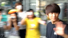 B1A4 - 出饭店 In Taiwan