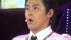 郑允浩,东方神起 - Something