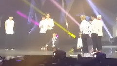 EXO,EXO-K - KAI & 白贤冰桶挑战
