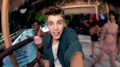 Justin Bieber,Nicki Minaj - Beauty And Beat