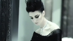 Haute Couture Photo Shoot With Top Model Erin O'Connor