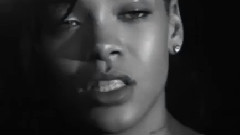 Rihanna - Diamonds