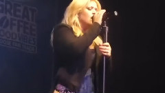 Kelly Clarkson - Behind These Hazel Eyes