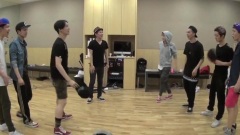 YG Family - WIN(Who Is Next?)A队 & B队 斗鸡回合比赛