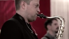 Robbie Williams - Shine My Shoes