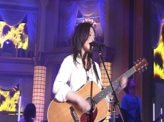 YUI - Laugh Away
