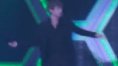 SHINee - Turn Up The Music