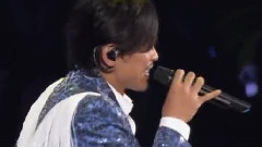 V6 - Live Tour