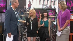 The Veronicas - Popular