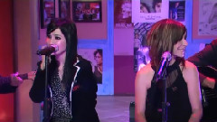 The Veronicas - Leave Me Alone