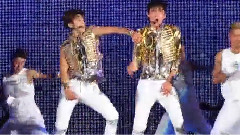 东方神起 - Scream