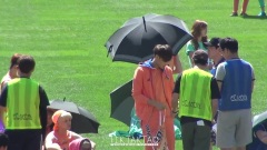 EXO,EXO-M,EXO-K - 草地玩耍