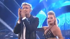 Cody Simpson - Surfboard